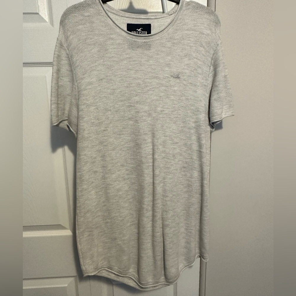 Hollister short sleeve textured sweater shirt